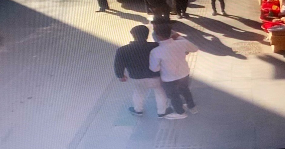 Kan Akan 'Çakmak yok' Kavgasındaki Görgü Şahidi: "'Niye Ters Bakıyorsun' Sözüyle Başladı"