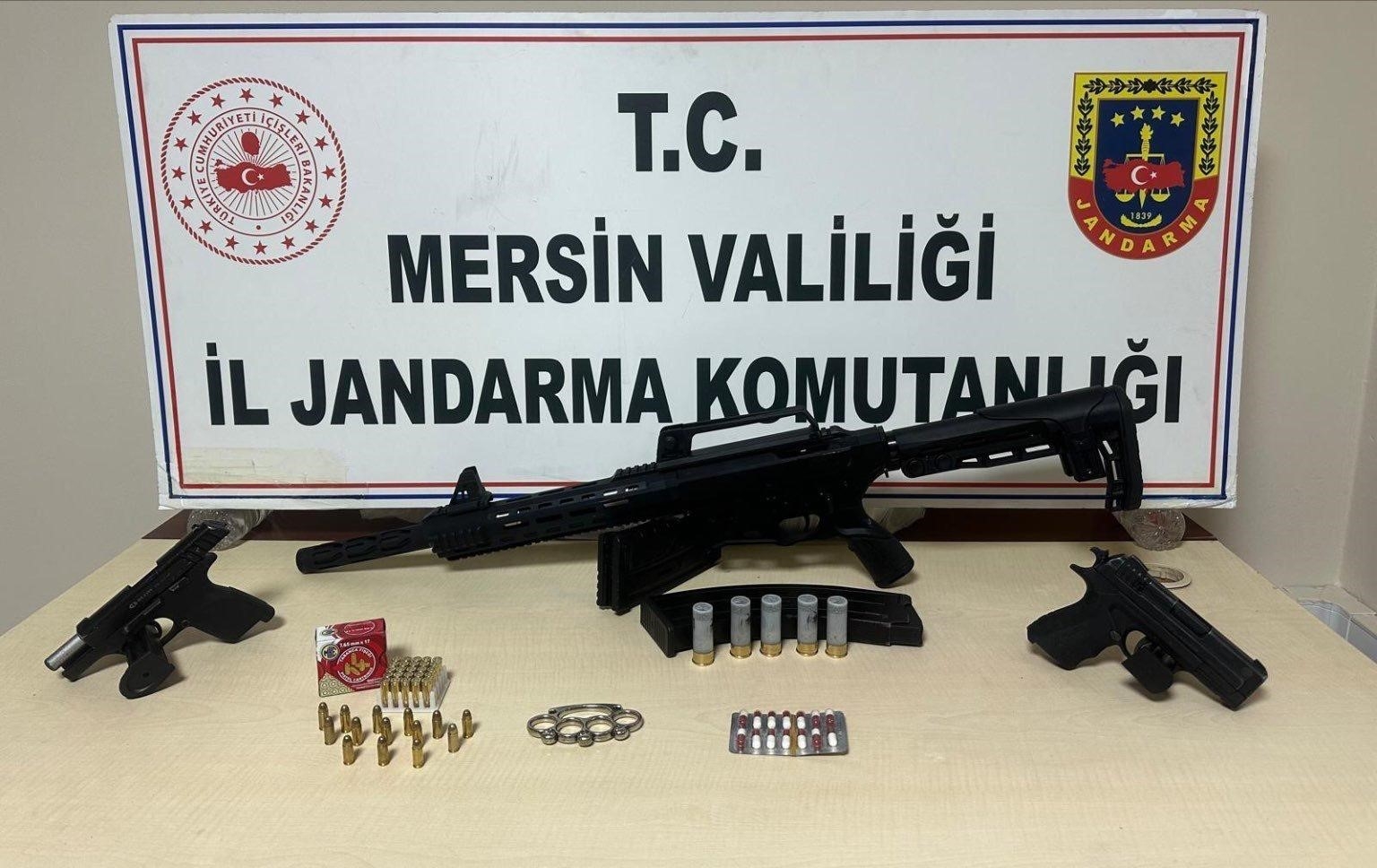 Mersin'in ilçelerinde uyuşturucu taciri 6 şüpheli yakalandı