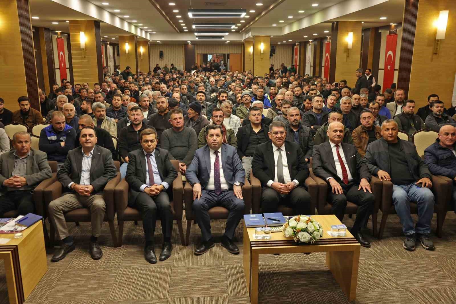 Sıhhi Tesisatçılara Sertifika ve Meslek Kodu Verildi