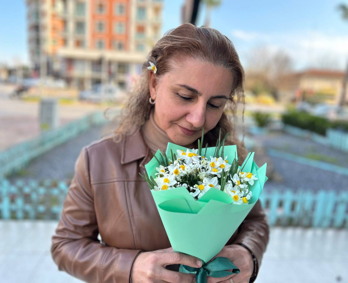 Zarafeti simgeleyen 'nergis' çiçeğinde son dönem