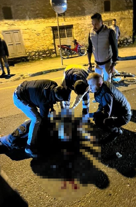 Kamyonetle çarpışan motosikletin sürücüsü öldü