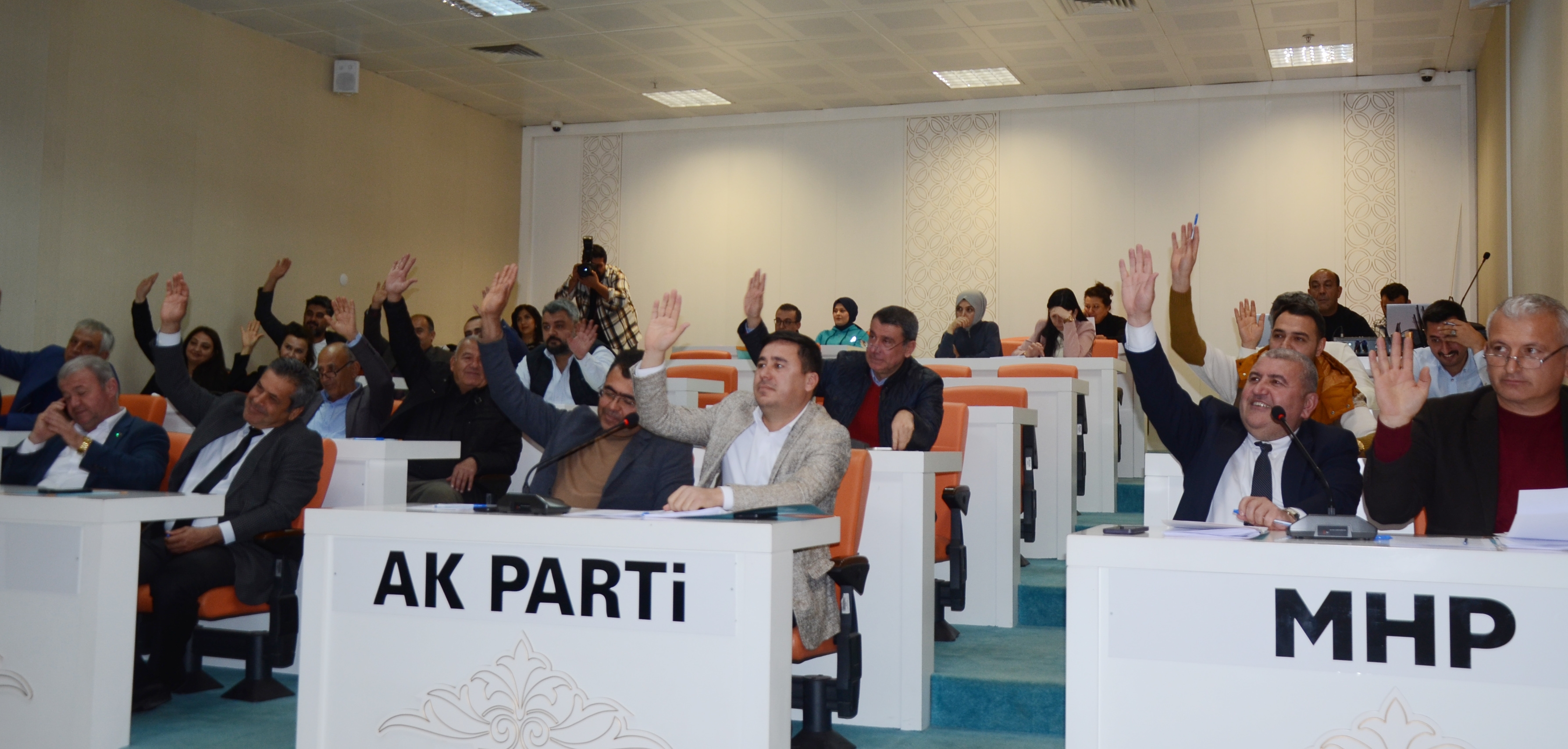 Serik Belediyesi'nde mart meclisi