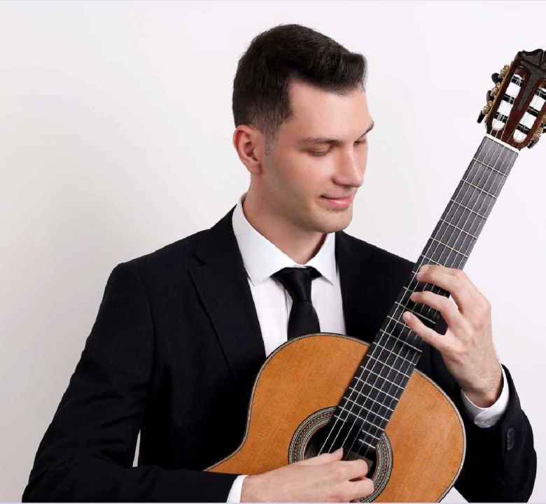 Müziğin renkleri Antalya’da: Gitar festivali 14. kez perdelerini açıyor