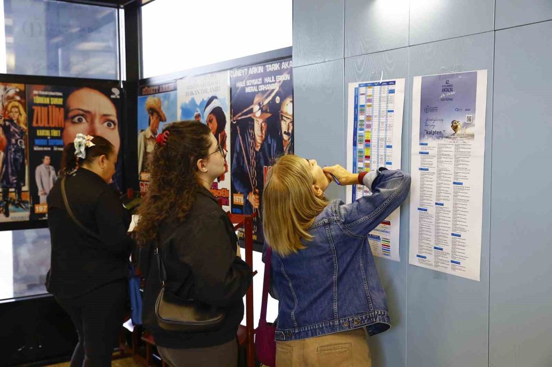Altın Portakal Film Festivali biletlerine yoğun ilgi