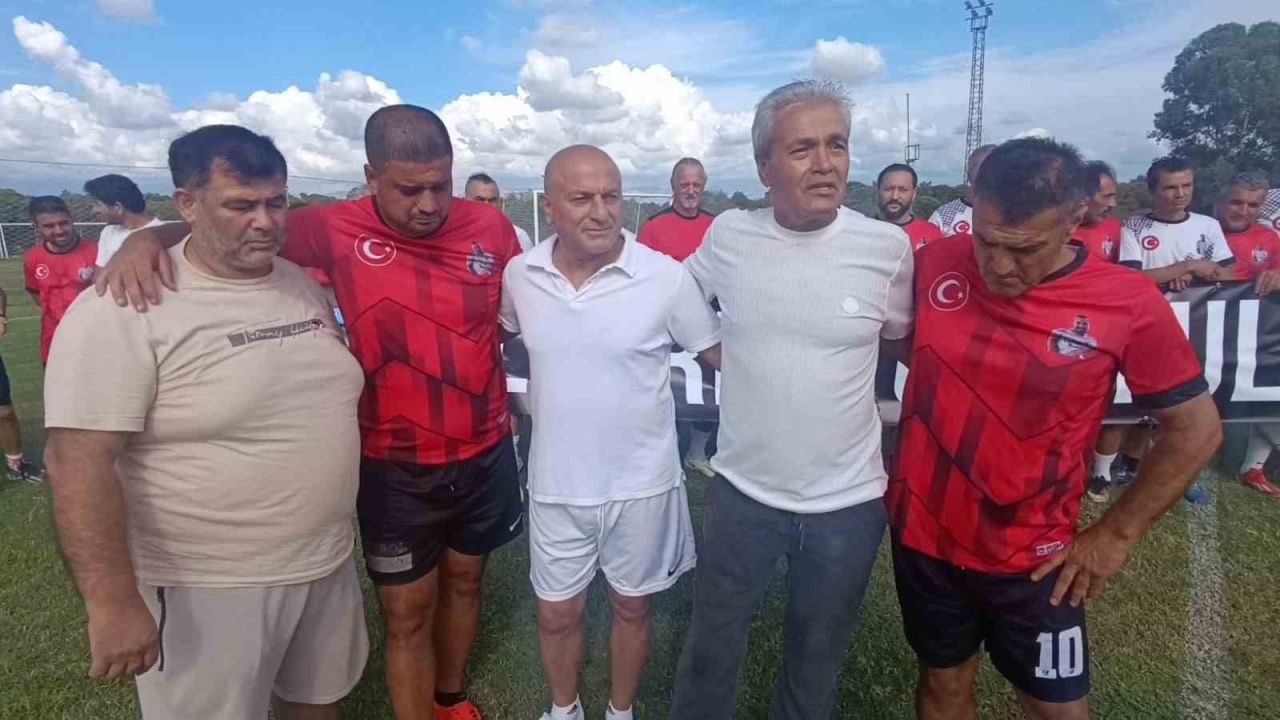 Manavgat’ta Alperen Coşar anısına futbol turnuvası