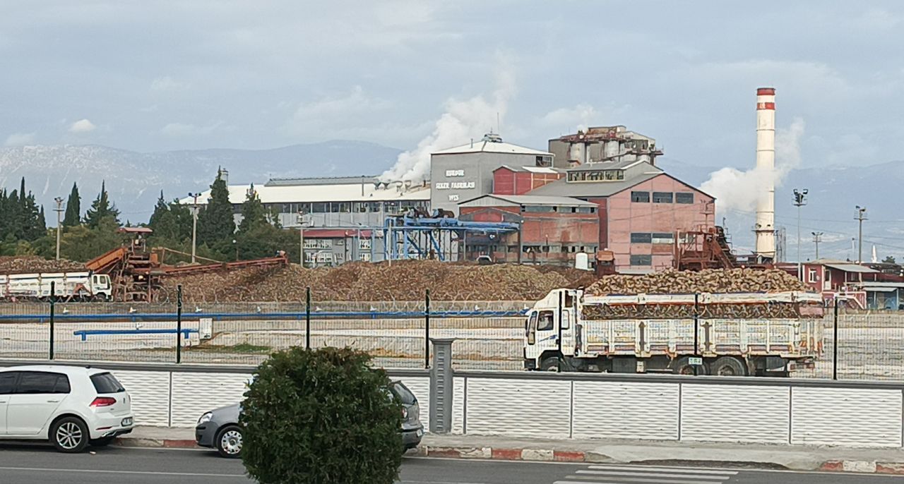 Şeker fabrikasında işçilerin rahatsızlanmasına neden olan arıza giderildi