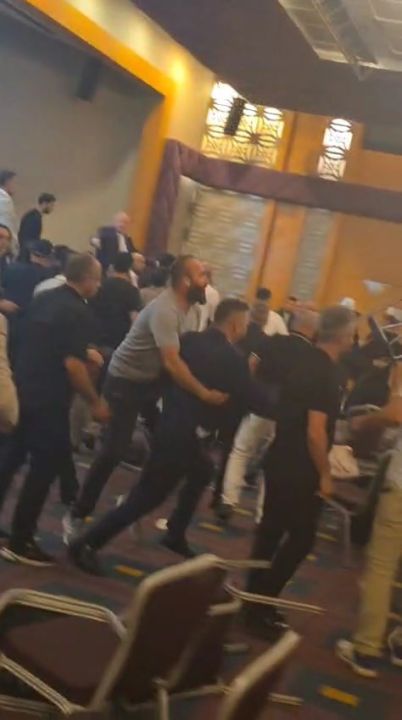 Turizmin başkenti Antalya'da turizmciler kavga etti! O anlar kamerada