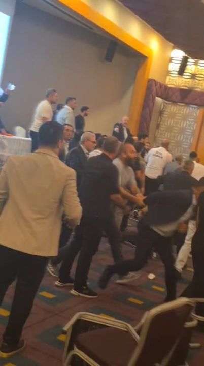 Turizmin başkenti Antalya'da turizmciler kavga etti! O anlar kamerada