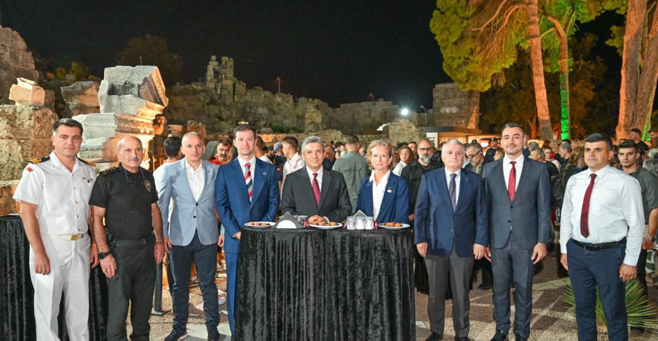 Avrupa’nın en iyi kürekçileri Antalya’da yarışıyor