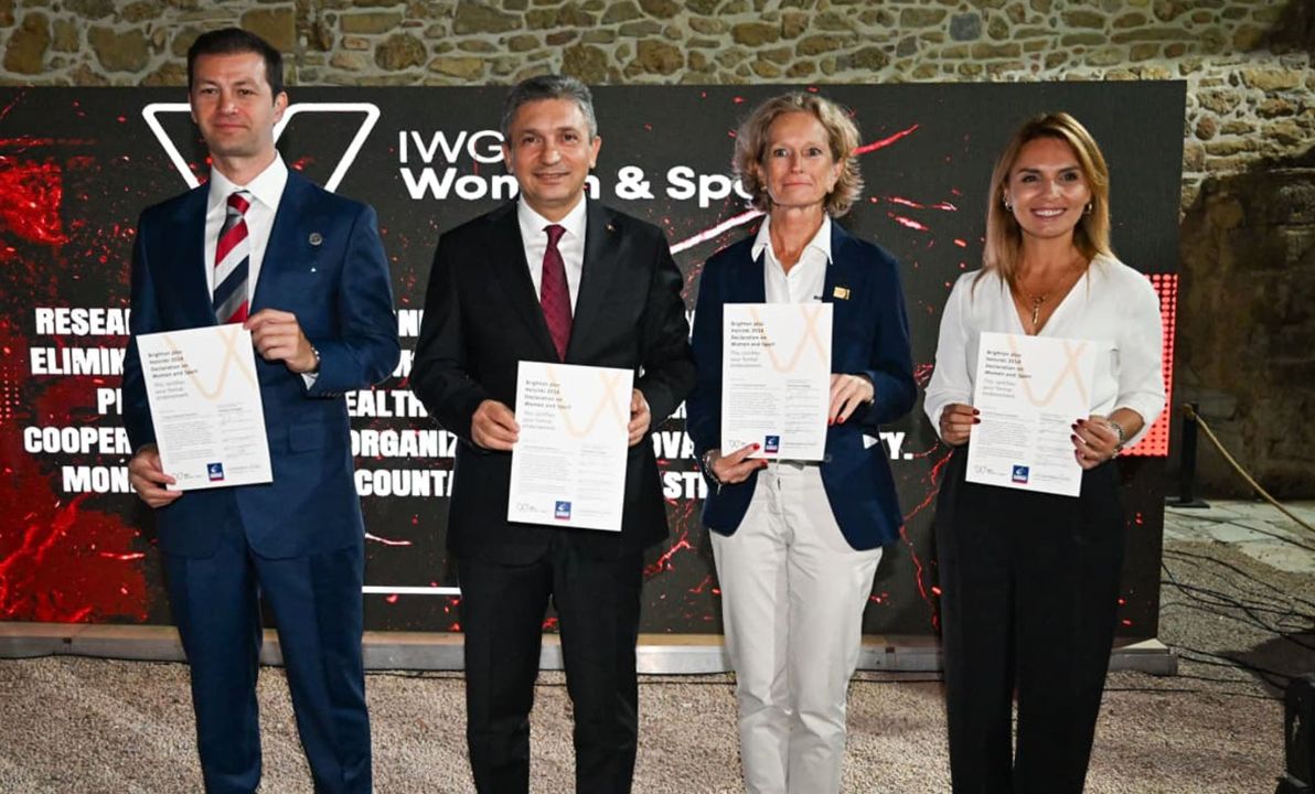 Avrupa’nın en iyi kürekçileri Antalya’da yarışıyor
