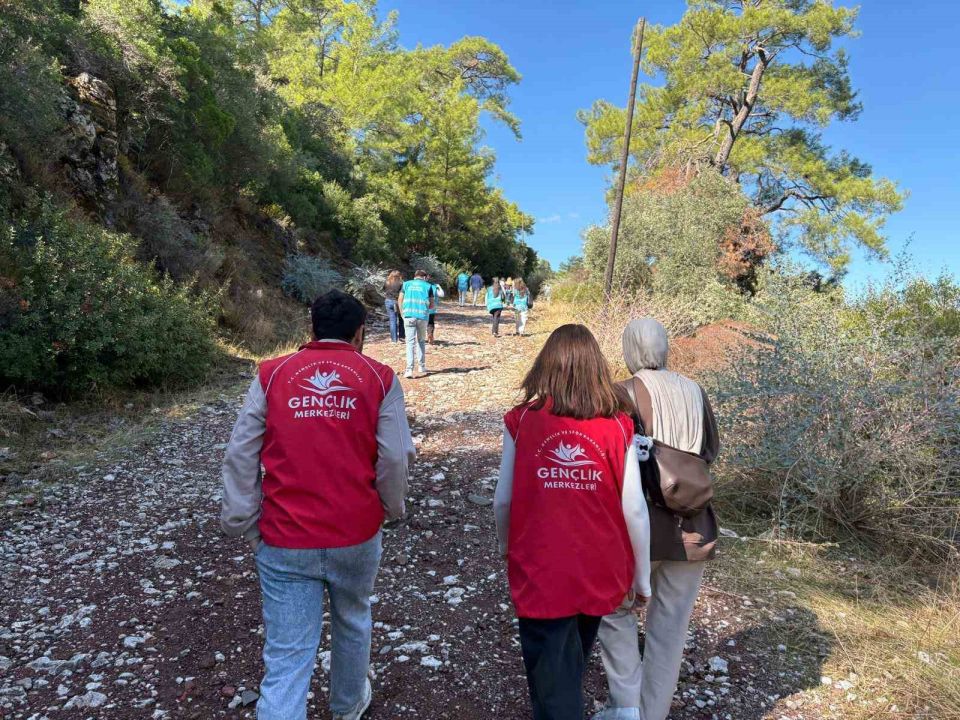 Muğla’da öğrenciler "Gelin tanış olalım" ile hem eğlendiler hem öğrendiler