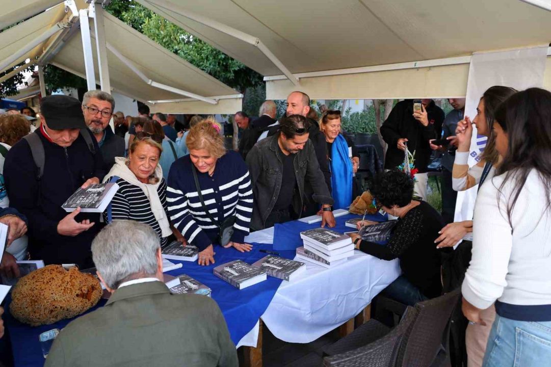 Bodrum'un mavi belleği kitaplarla canlanıyor
