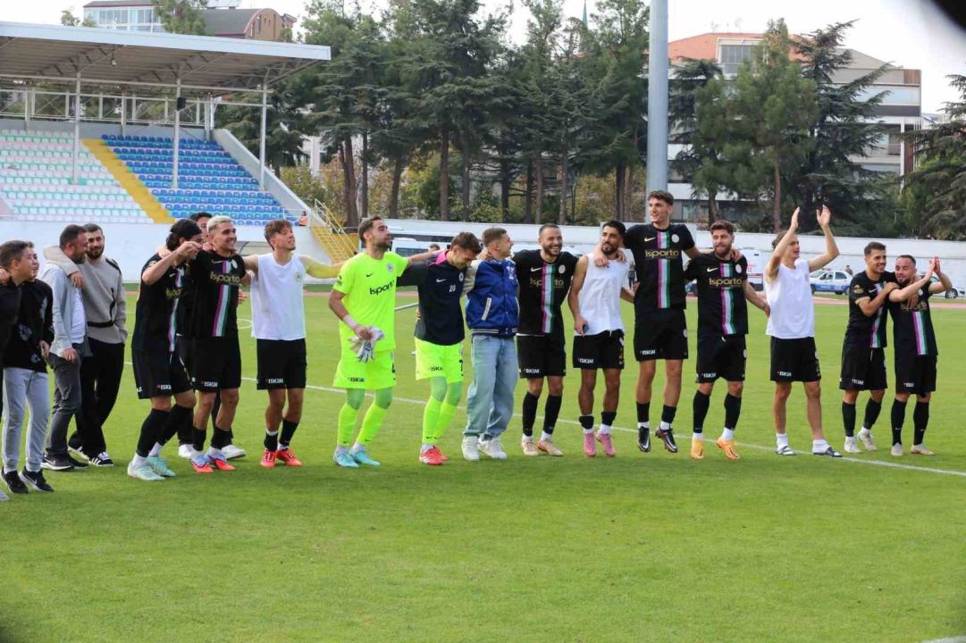 TFF 2. Lig: Isparta 32 Spor: 4 - Ankara Demirspor: 0