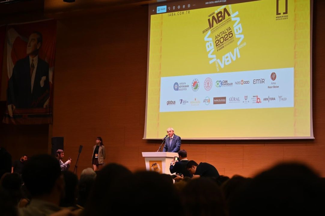 Başkan Kocagöz: IABA 2025 Kepez'de açıldı.