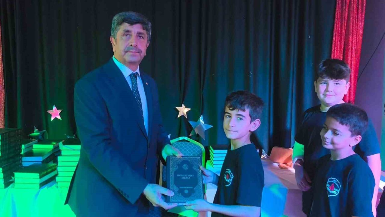 Anamur’da ’Kur’an okuyorum, peygamberimi seviyorum’ programı büyük ilgi gördü