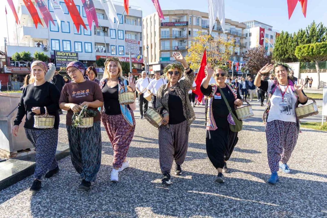 2. Manavgat Zeytin ve Zeytinyağı Festivali’nde ilk gün coşkusu