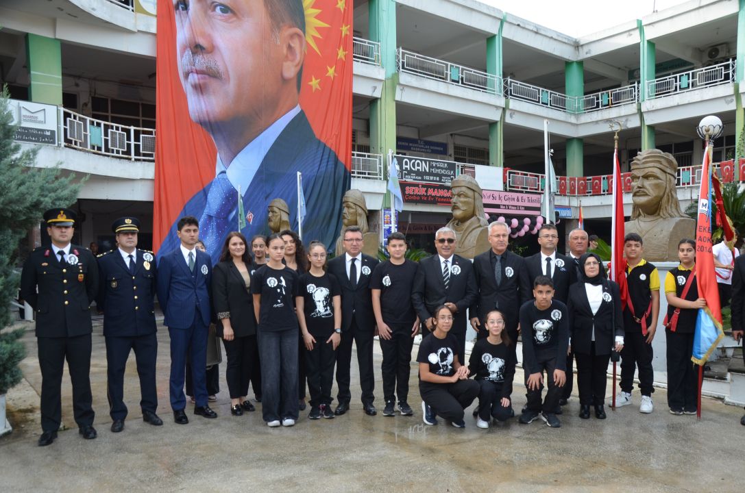 Serik'te 10 Kasım töreni