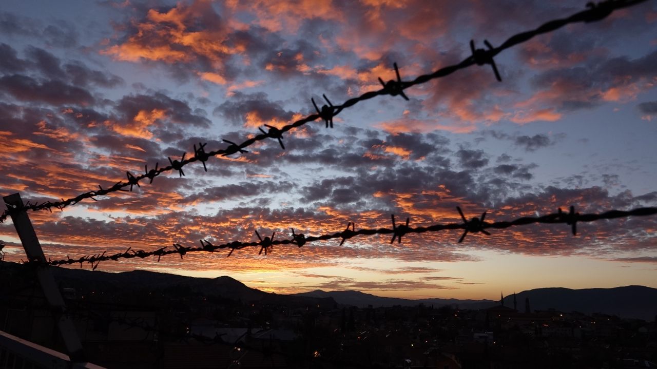 Gökyüzünde kızıl şölen