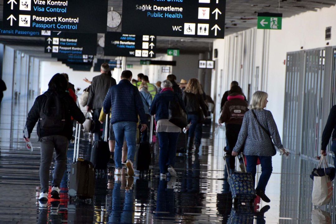 Bodrum'a 10 ayda deniz ve havadan 1 milyonu aşkın turist geldi