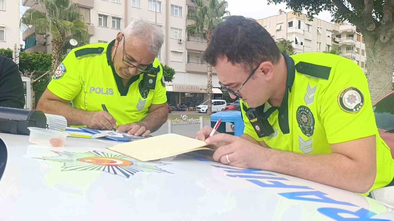 Sahibinin vefatı üzerinden 1 ay geçtiği halde varisleri tarafından devir alınmayan araçlar bağlanıyor