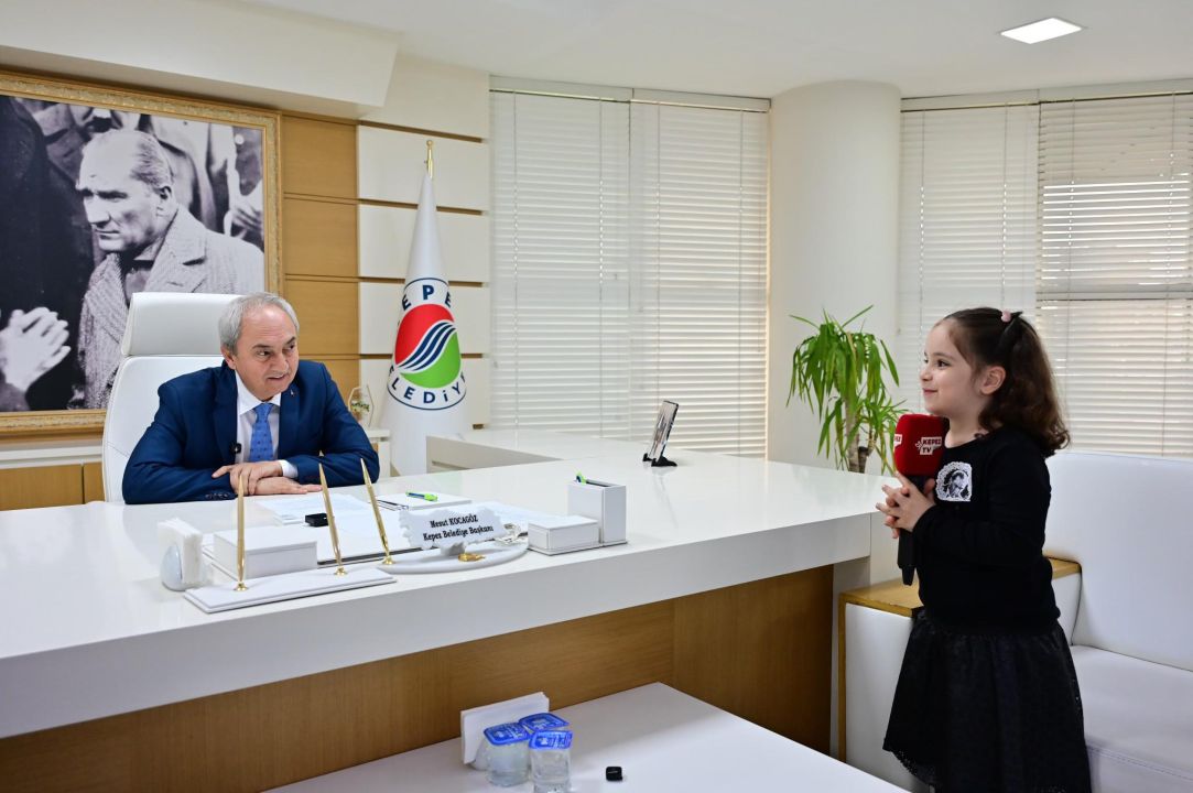 Minik öğrenciler sordu, Başkan Kocagöz Atatürk’ü anlattı