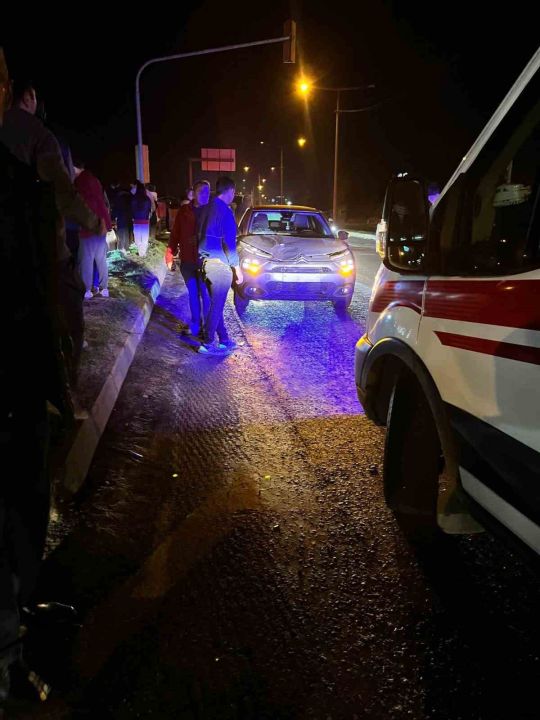 Yatağan’da otomobilin çarptığı çocuk yaralandı