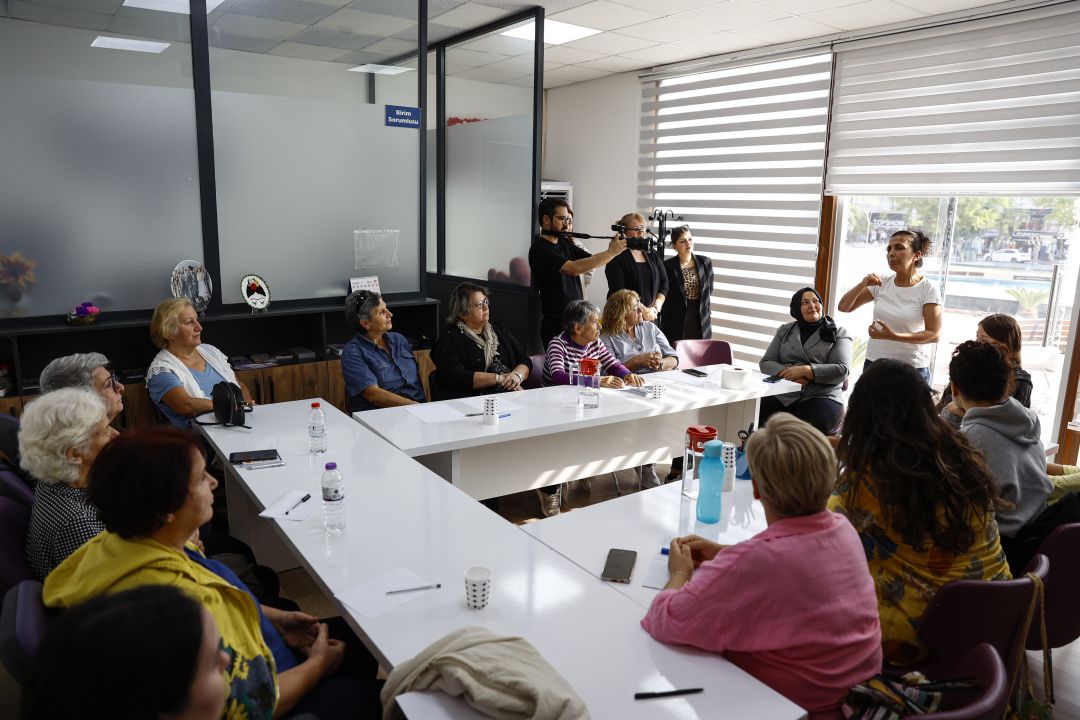 Kadın Danışma Merkezi'nde işaret dili eğitimi