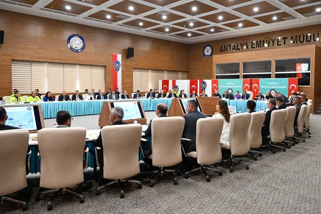 Antalya’da kamu kurumlarına kış uyarısı