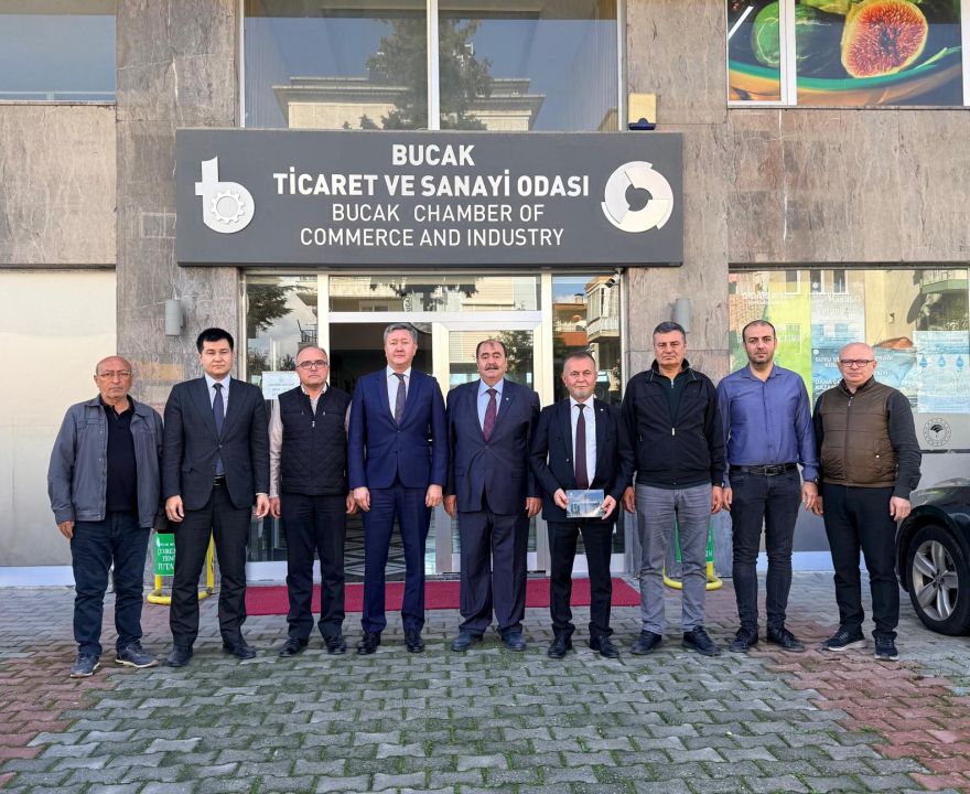 Kazakistan Başkonsolosu'ndan Bucak ziyareti