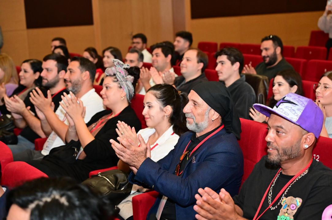 Başkan Kocagöz’den Kepez’in sanat emekçilerine müjde