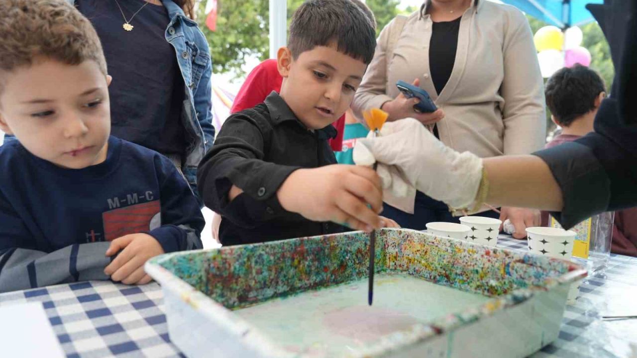 Tarsus’ta çocuklar ara tatilde hem eğlendi hem öğrendi