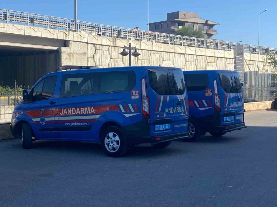 Eski CHP ilçe başkanı ve DSİ 13. Bölge Müdür Yardımcısı "rüşvet" soruşturmasında tutuklandı