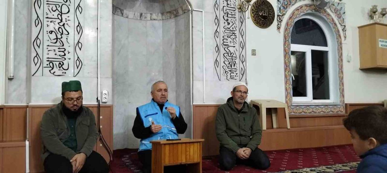 Yatağan’da umreciler dualarla uğurlandı