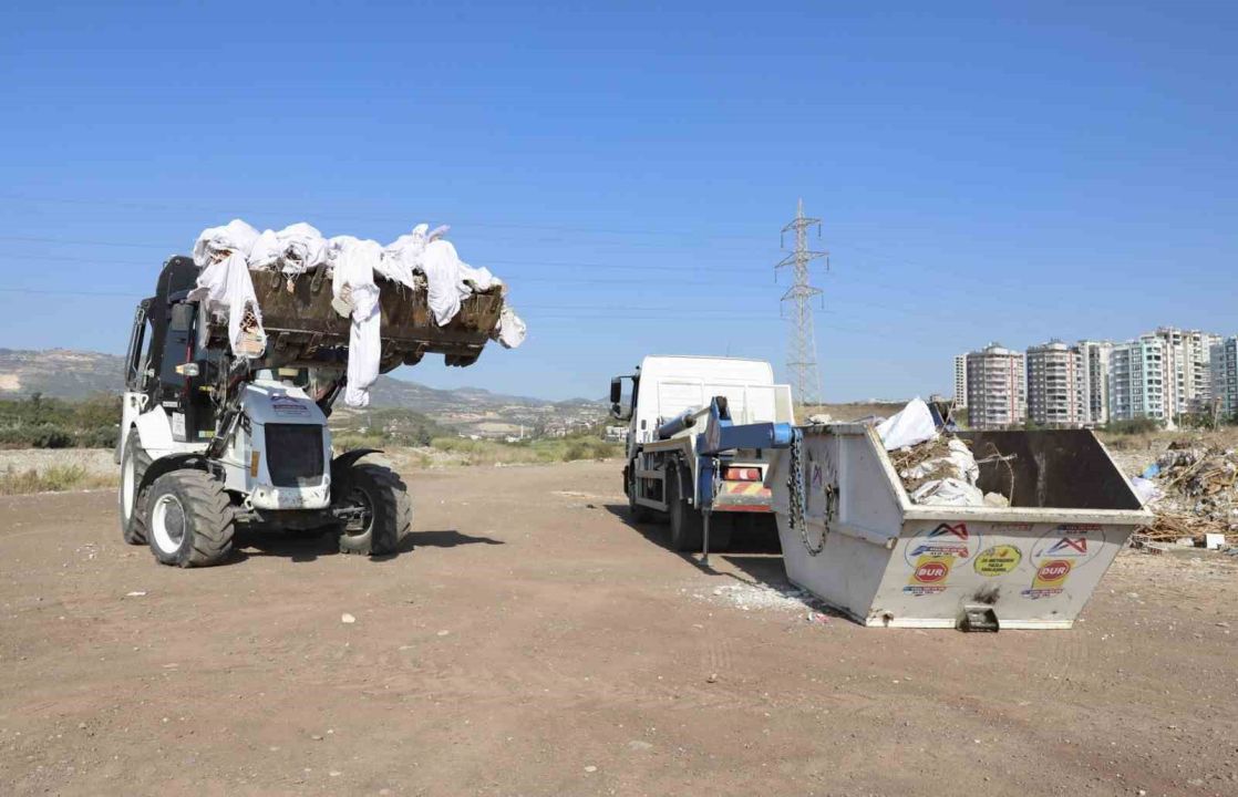 Mersin’de hafriyat denetimi uydu sistemiyle sıkı şekilde yürütülüyor