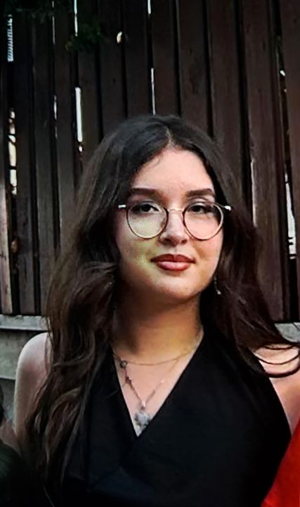 Kazada ölen Şükran Ela'nın cenazesini Almanya'dan gelen babası teslim aldı