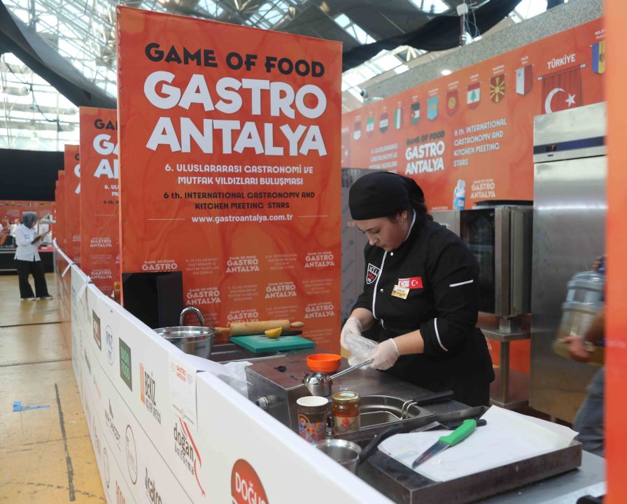 Geleceğin şefleri, gastronomi kariyerlerine ilk adımı attı