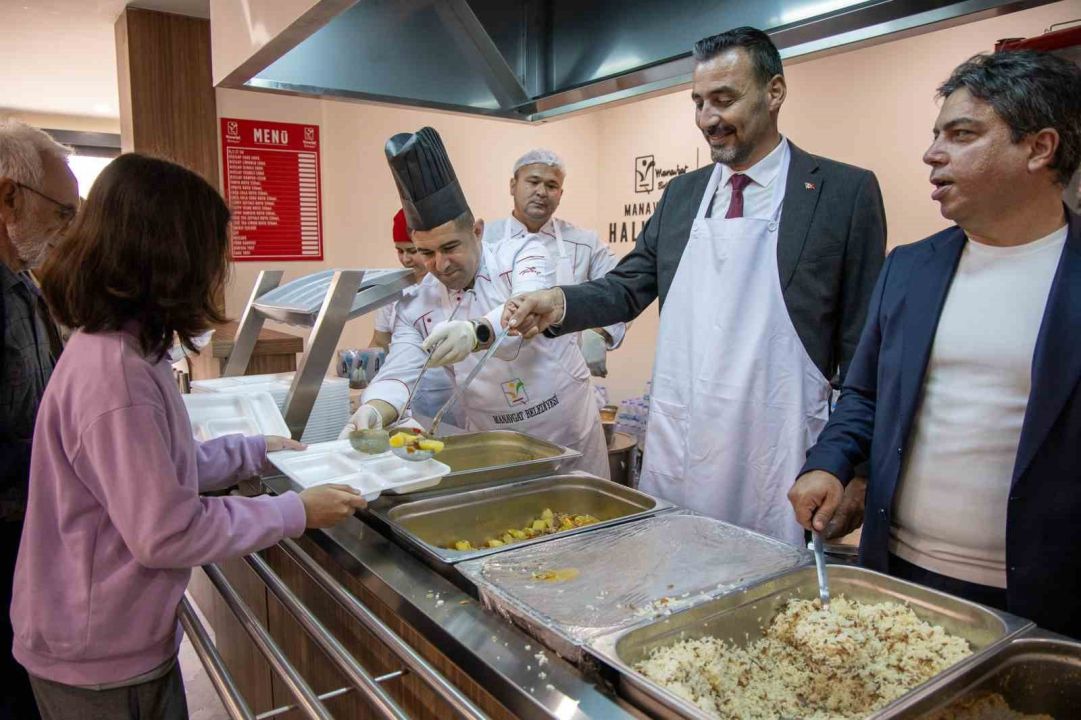 Manavgat Halk Lokantasına ilgi büyük