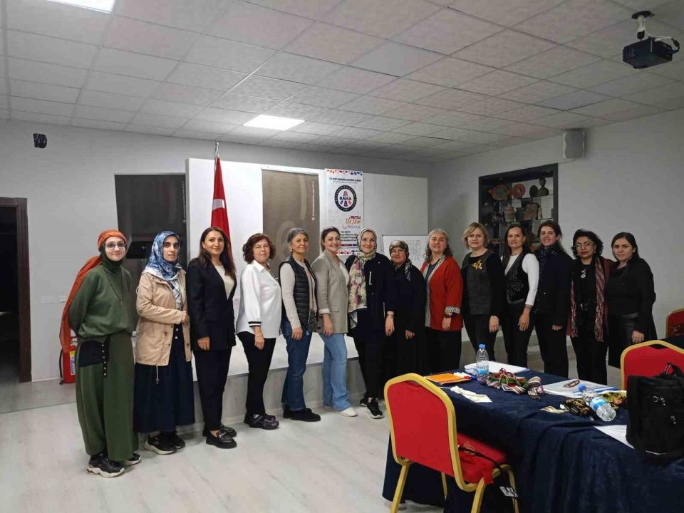 Çarpana Dokuma Sanatı modern ürünlerle buluşuyor