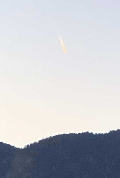 Gökyüzündeki bilinmeyen ışık paniğe neden oldu: Gerçek göktaşı çıktı