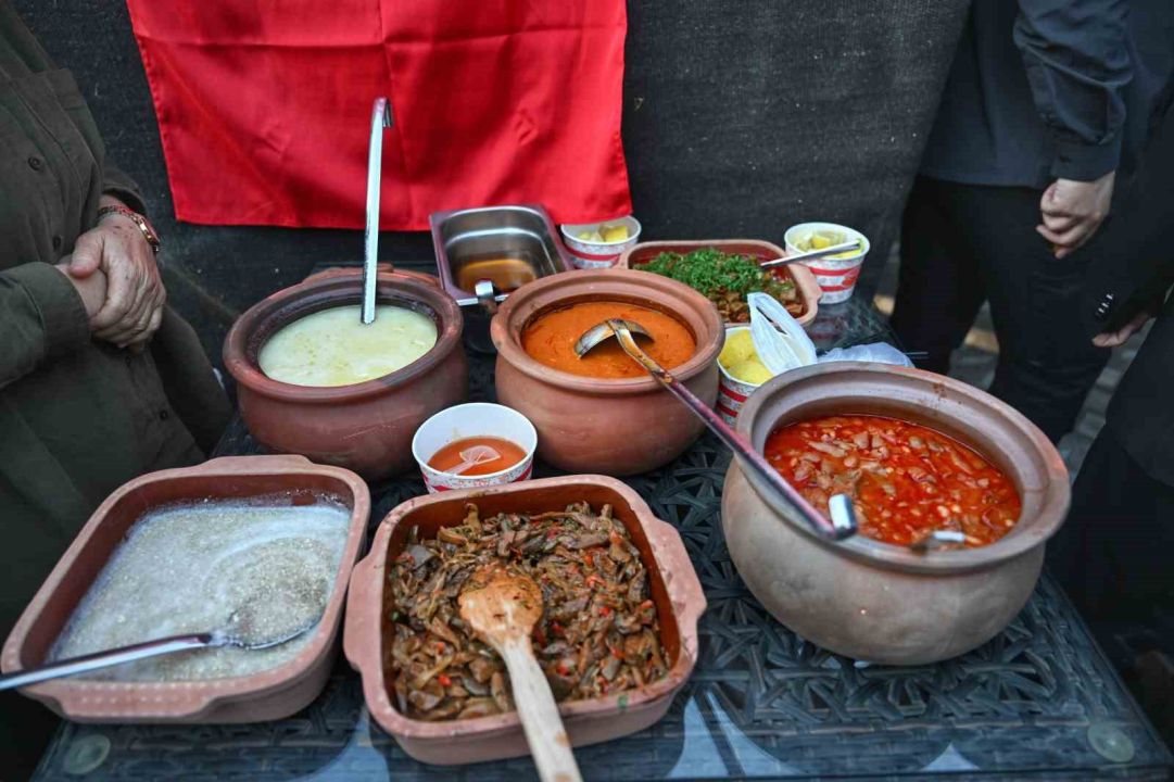 Demre’de coğrafi işaret başvurusu yapılan ürünler festivalde tanıtıldı