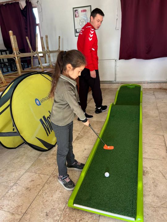 Curling etkinliği düzenlendi