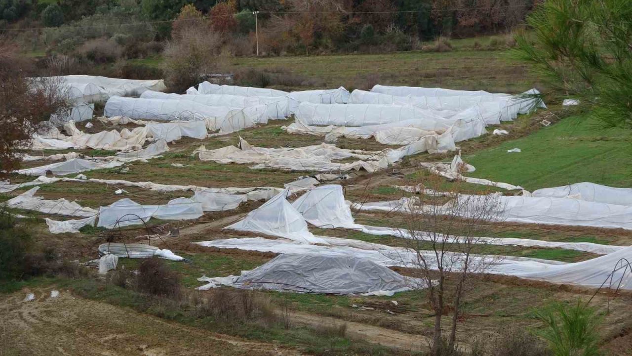 Antalya’daki hortum anı kamerada