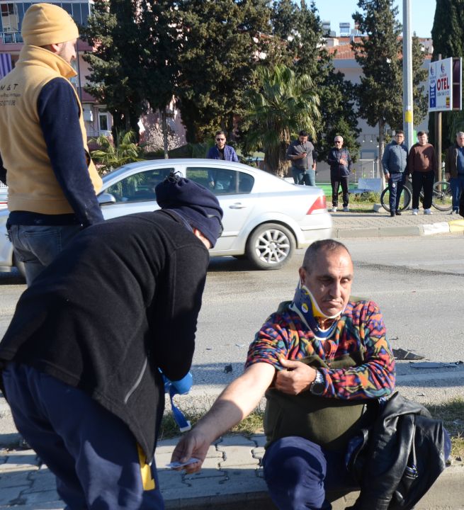 Serik'te kaza: 2 yaralı