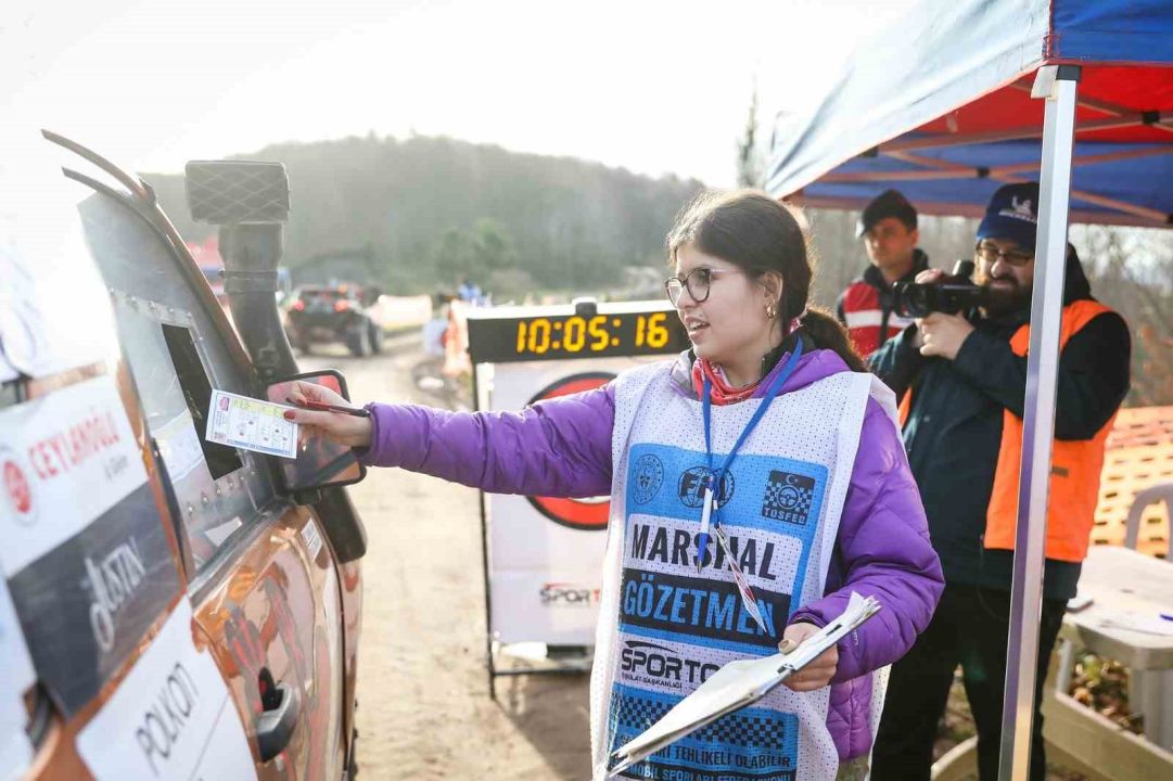 Yeni gizli kahramanlar otomobil sporları için hazır