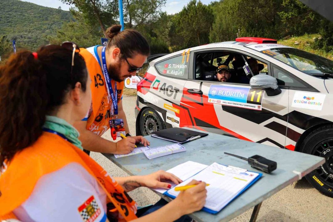 Yeni gizli kahramanlar otomobil sporları için hazır