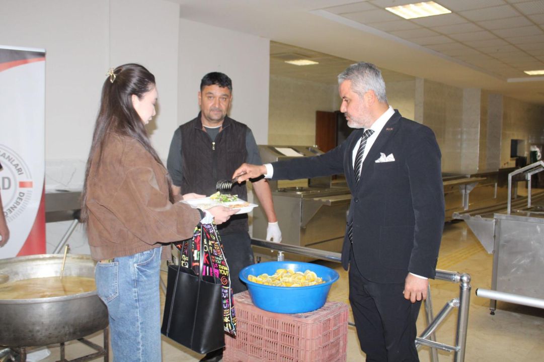 ANTİAD, üniversiteli gençlerle iftarda buluştu