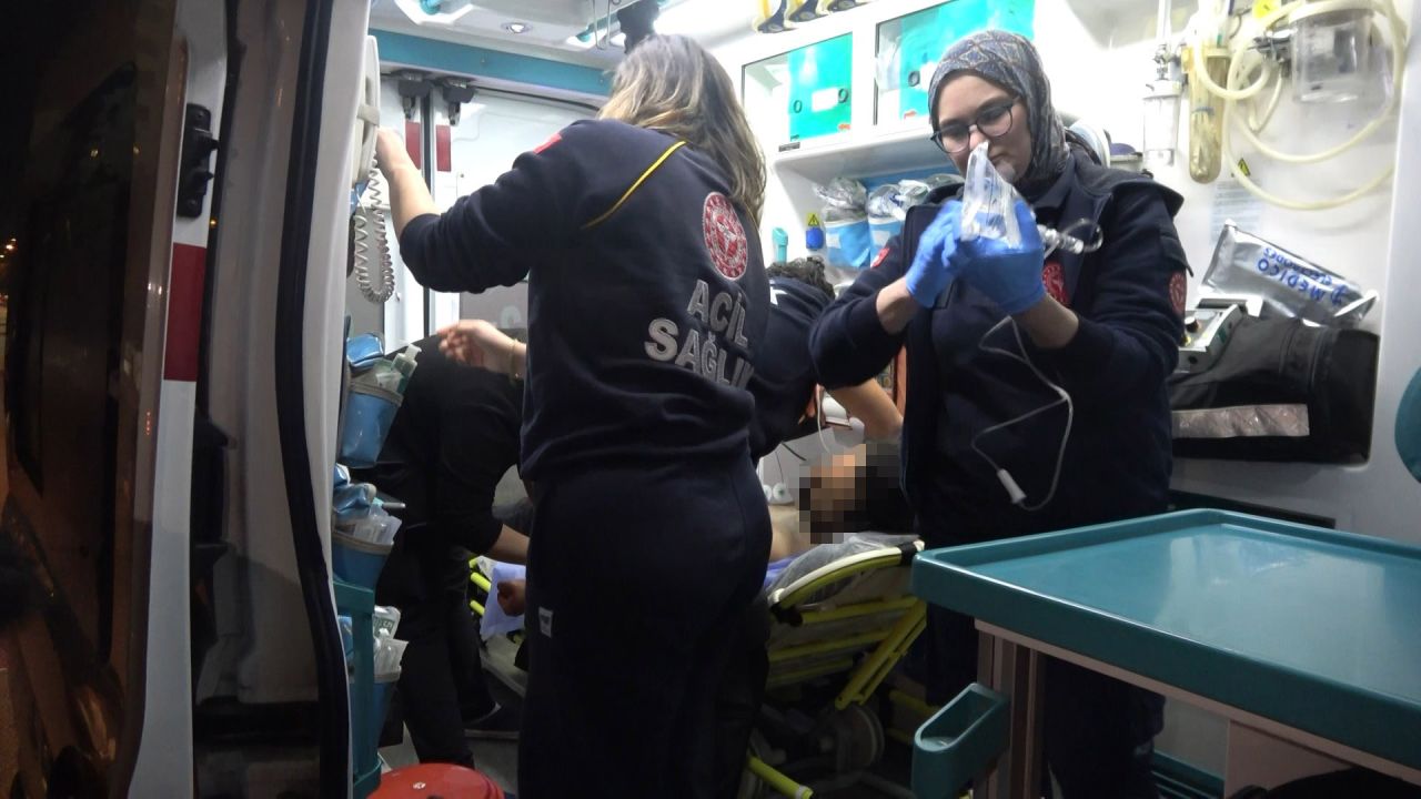 Maç çıkışı bıçaklı saldırıda yaralandı