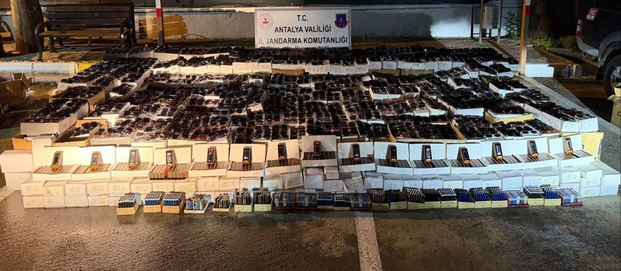 Manavgat’ta 25,5 milyonluk kaçak ürün operasyonu