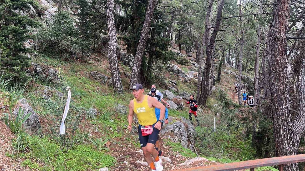23 ülkeden 820 sporcu Alanya Ultra Trail için start aldı