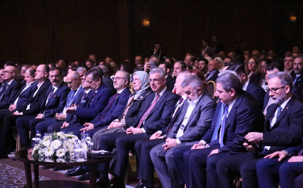 Bakan Memişoğlu: Özel sağlık kuruluşlarımızı, sağlık sistemimizin ayrılmaz bir parçası görüyoruz